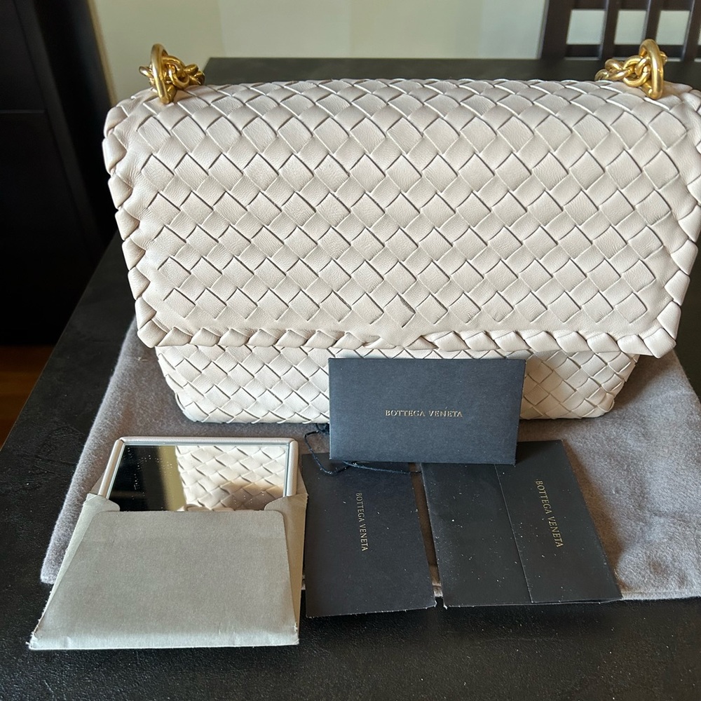 Bottega Veneta quilted bag - Picture 2 of 6